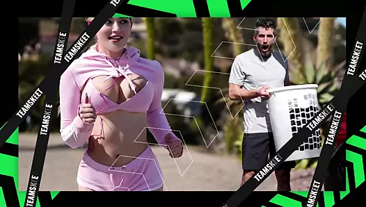 büyük memeli milf cory chase kocasını aldatmaktan intikam almak için üvey oğlunu kullanıyor