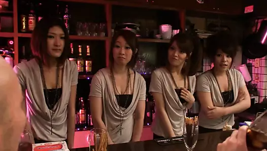 asyalı gruppensex im bierzelt