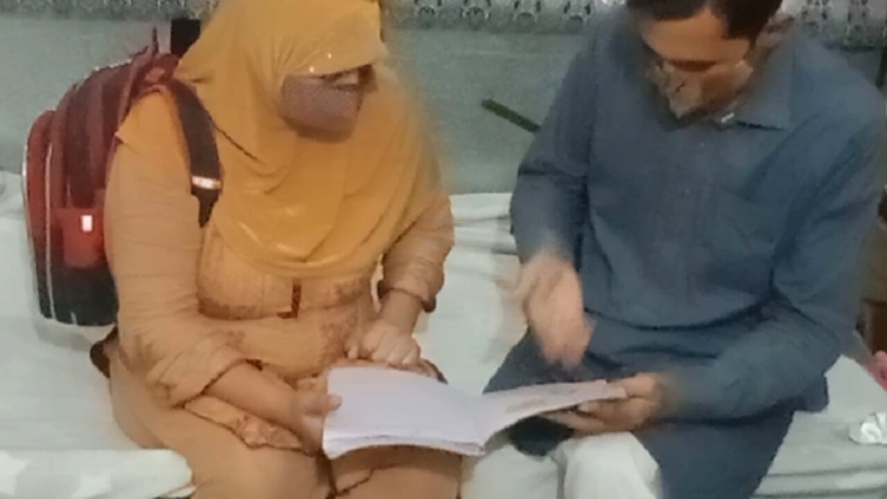 hijabi kız özel ders ve fuk öğretmen gider